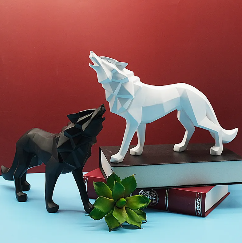 Modern Geometric Wolf Decorative Sculpture Set – Creative Animal Figurines for Home Décor