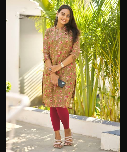 Women’s Floral Printed Straight Kurta with Solid Leggings – Casual Ethnic Wear Set